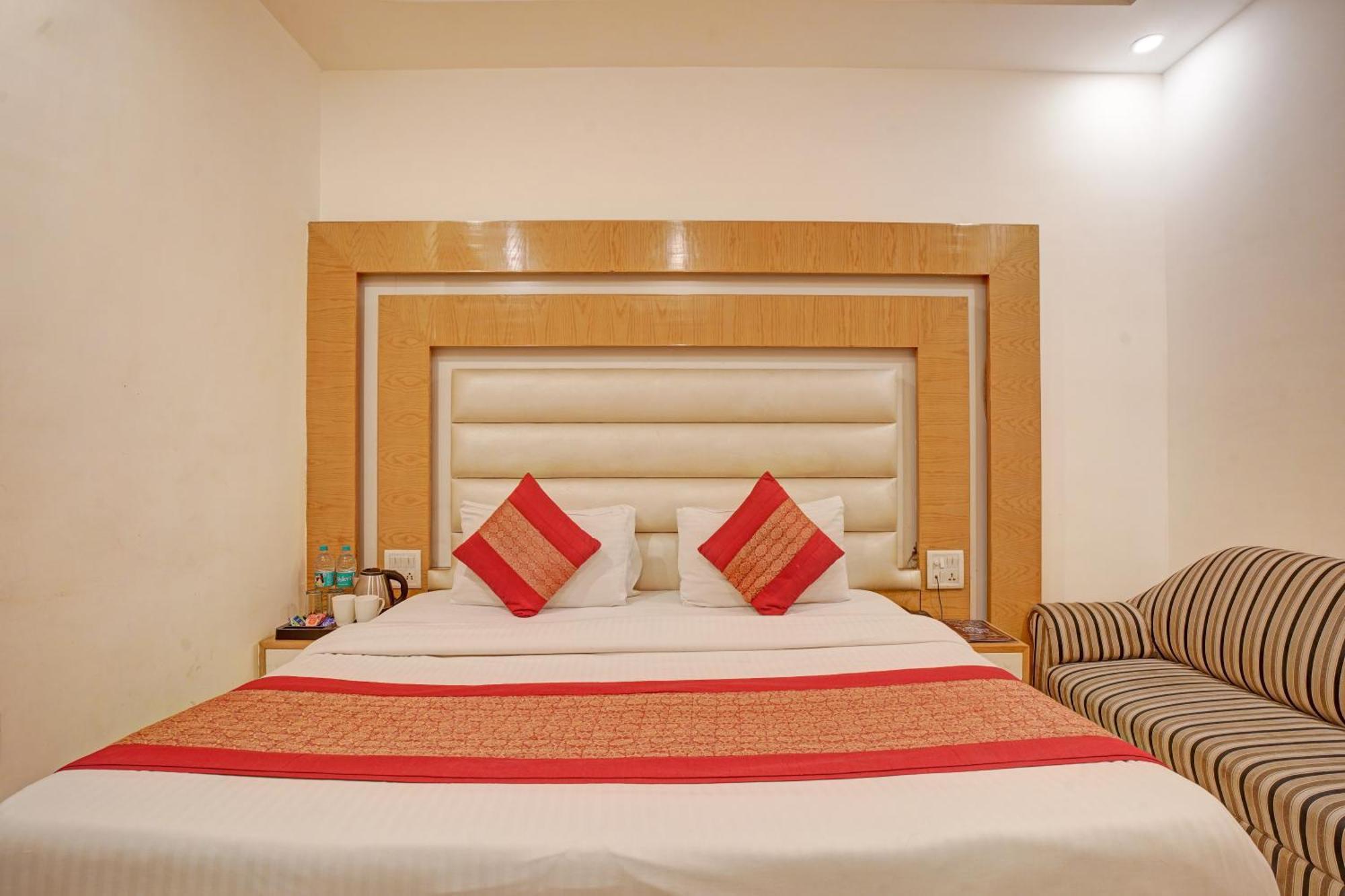 The Hindustan International - Traveller'S Choice Award 2025 Best Of Best Winning Hotel Nové Dillí Exteriér fotografie